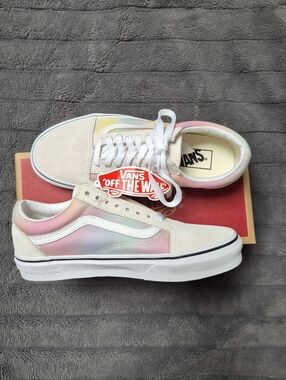 Vans Old Skool Unisex Aura Shift Suede Beige & Pastel Sneakers SZ 6.5 M/8 W, NWT